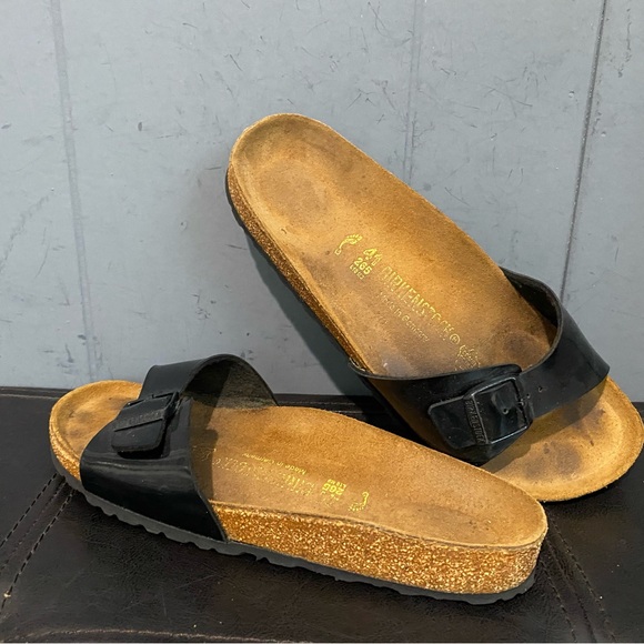 Birkenstock Madrid Sandal in Shiny Black 41/10 Women’s - Picture 2 of 10